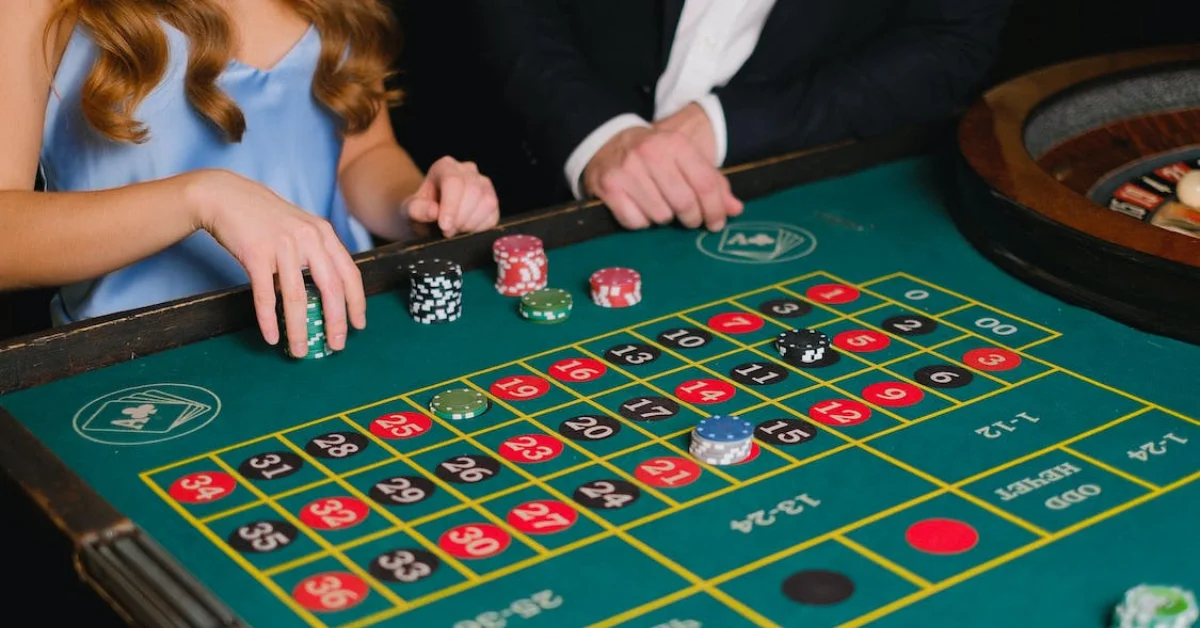 Affordable DIY Craps Tables and Kits